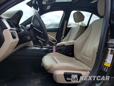 Zdjęcie 7 z 12 samochodu: 2016 BMW 328 XI SULEV VIN:WBA8E3G55GNT80194 - miniatura
