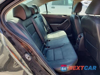 Zdjęcie 13 z 15 samochodu: 2014 VOLKSWAGEN JETTA SE VIN:3VWD17AJ4EM392707 - miniatura