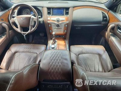 Zdjęcie 8 z 14 samochodu: 2015 INFINITI QX80 BASE VIN:JN8AZ2NE0F9085358 - miniatura