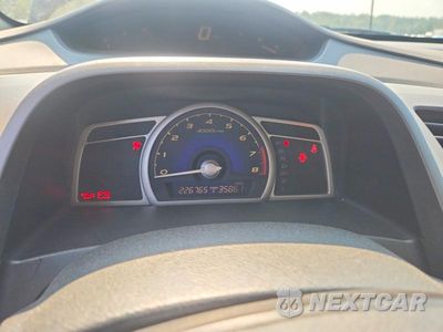 Zdjęcie 9 z 12 samochodu: 2008 HONDA CIVIC LX VIN:2HGFA16578H341632 - miniatura