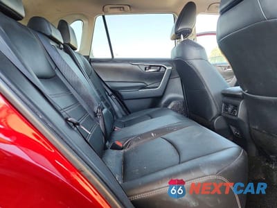 Zdjęcie 11 z 14 samochodu: 2019 TOYOTA RAV4 XLE PREMIUM VIN:2T3A1RFV8KW081045 - miniatura