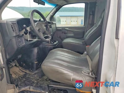 Zdjęcie 7 z 13 samochodu: 2006 CHEVROLET EXPRESS G2500 VIN:1GCGG25V361103619 - miniatura