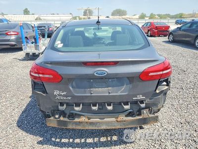 Zdjęcie 6 z 13 samochodu: 2015 FORD FOCUS SE VIN:1FADP3F21FL313840 - miniatura