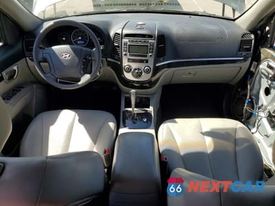 Zdjęcie 8 z 14 samochodu: 2009 HYUNDAI SANTA FE GLS VIN:5NMSG13DX9H322456 - miniatura