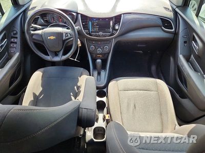 Zdjęcie 8 z 12 samochodu: 2018 CHEVROLET TRAX LS VIN:KL7CJKSB3JB556648 - miniatura