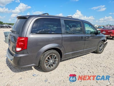 Trzecie zdjęcie samochodu z tyłu: 2018 DODGE GRAND CARAVAN GT VIN:2C4RDGEG9JR341446 - miniatura