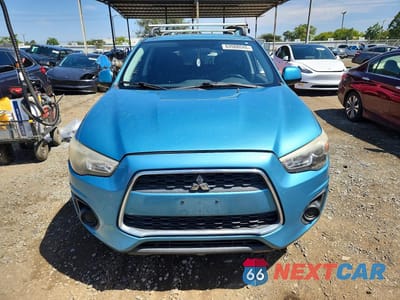 Piąte zdjęcie samochodu w środku: 2013 MITSUBISHI OUTLANDER SPORT ES VIN:4A4AP3AUXDE003749 - miniatura