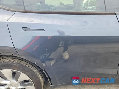 Zdjęcie 10 z 12 samochodu: 2022 TESLA MODEL Y VIN:7SAYGDEEXNF563837 - miniatura