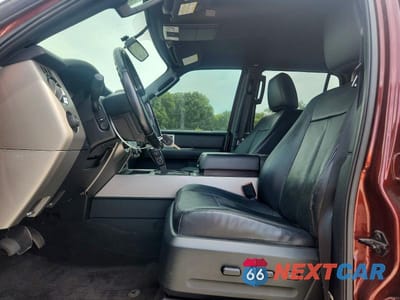 Zdjęcie 7 z 14 samochodu: 2015 FORD EXPEDITION XLT VIN:1FMJU1JT7FEF05354 - miniatura