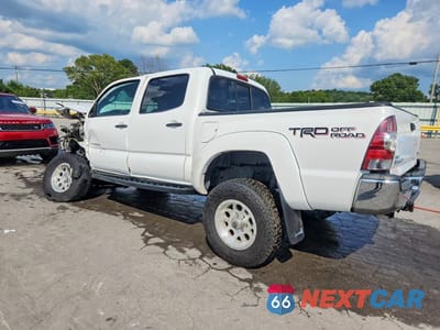 Drugie zdjęcie samochodu z przodu: 2014 TOYOTA TACOMA DOUBLE CAB VIN:3TMLU4EN6EM136568 - miniatura