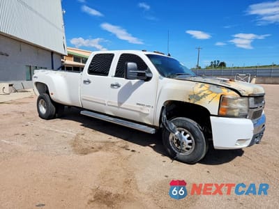 Czwarte zdjęcie samochodu z boku: 2007 CHEVROLET SILVERADO K3500 VIN:1GCJK33637F556018 - miniatura