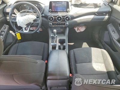 Zdjęcie 8 z 13 samochodu: 2022 NISSAN SENTRA SV VIN:3N1AB8CV5NY220142 - miniatura