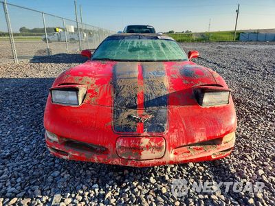 Piąte zdjęcie samochodu w środku: 2002 CHEVROLET CORVETTE VIN:1G1YY22G425118164 - miniatura