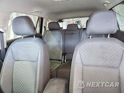Zdjęcie 10 z 13 samochodu: 2018 VOLKSWAGEN TIGUAN S VIN:3VV1B7AX0JM126328 - miniatura