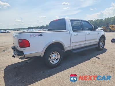 Trzecie zdjęcie samochodu z tyłu: 2001 FORD F150 SUPERCREW VIN:1FTRW08L31KB97658 - miniatura