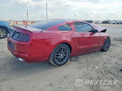 Trzecie zdjęcie samochodu z tyłu: 2014 FORD MUSTANG VIN:1ZVBP8AM0E5207709 - miniatura