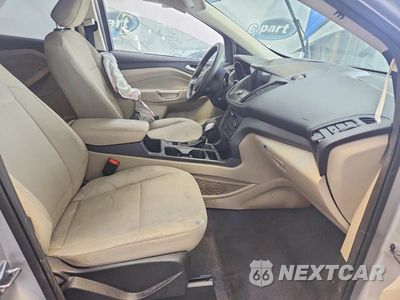 Zdjęcie 7 z 13 samochodu: 2019 FORD ESCAPE SE VIN:1FMCU0G99KUB66563 - miniatura