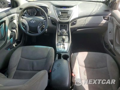 Zdjęcie 8 z 12 samochodu: 2013 HYUNDAI ELANTRA GLS VIN:KMHDH4AE9DU714800 - miniatura