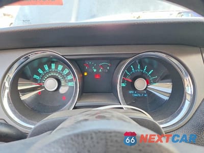 Zdjęcie 9 z 12 samochodu: 2011 FORD MUSTANG VIN:1ZVBP8AM8B5131474 - miniatura