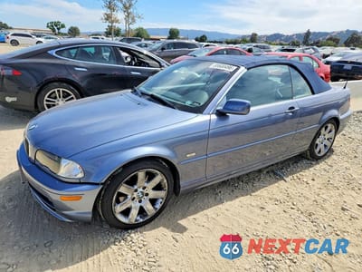 2003 BMW 325 CI WBABS33493PG92550 - główne zdjęcie licytacji z USA - miniatura