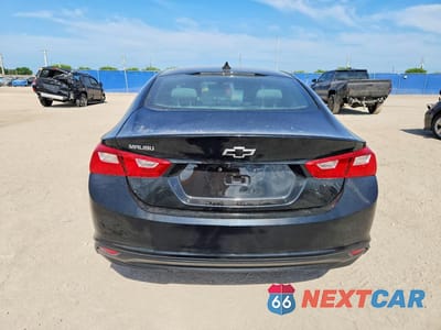 Zdjęcie 6 z 12 samochodu: 2019 CHEVROLET MALIBU LS VIN:1G1ZB5ST2KF142719 - miniatura