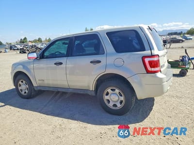 Drugie zdjęcie samochodu z przodu: 2008 FORD ESCAPE XLS VIN:1FMCU02Z38KB00733 - miniatura