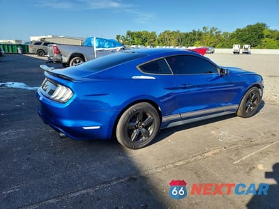 Trzecie zdjęcie samochodu z tyłu: 2017 FORD MUSTANG VIN:1FA6P8AM8H5263976 - miniatura