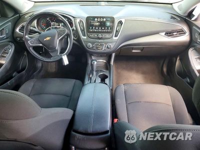 Zdjęcie 8 z 12 samochodu: 2018 CHEVROLET MALIBU LT VIN:1G1ZD5ST5JF166988 - miniatura