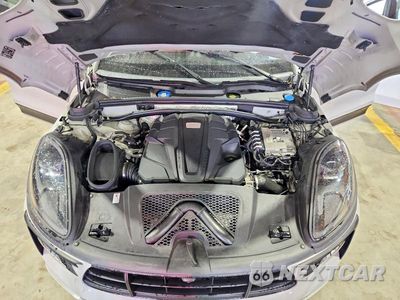 Zdjęcie 12 z 14 samochodu: 2020 PORSCHE MACAN GTS VIN:WP1AG2A57LLB55281 - miniatura