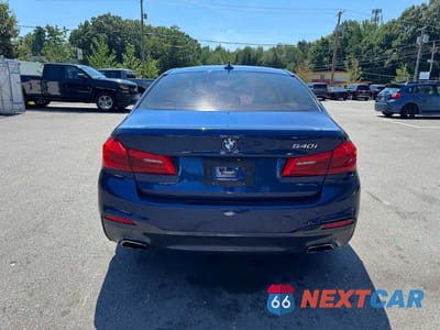 Piąte zdjęcie samochodu w środku: 2018 BMW 540 I VIN:WBAJE5C51JWA95211 - miniatura