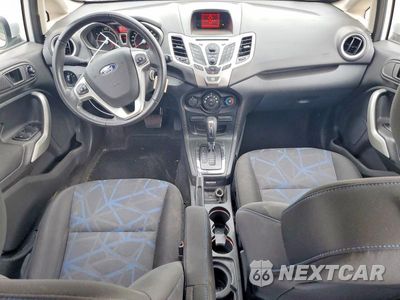 Zdjęcie 8 z 13 samochodu: 2013 FORD FIESTA SE VIN:3FADP4EJ8DM136746 - miniatura