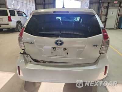 Zdjęcie 6 z 14 samochodu: 2016 TOYOTA PRIUS V TWO VIN:JTDZN3EU5GJ043436 - miniatura