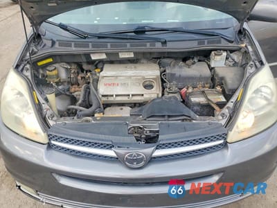 Zdjęcie 12 z 13 samochodu: 2004 TOYOTA SIENNA XLE LIMITED 7 PASSENGER VIN:5TDZA22C94S121040 - miniatura
