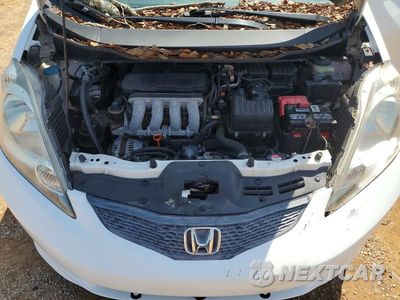 Zdjęcie 11 z 12 samochodu: 2010 HONDA FIT SPORT VIN:JHMGE8H48AC005967 - miniatura