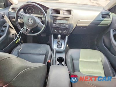 Zdjęcie 8 z 12 samochodu: 2012 VOLKSWAGEN JETTA SE VIN:3VWDP7AJ0CM067113 - miniatura