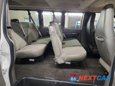 Zdjęcie 11 z 13 samochodu: 2024 CHEVROLET EXPRESS G3500 LT VIN:1GAZGPF74R1234965 - miniatura