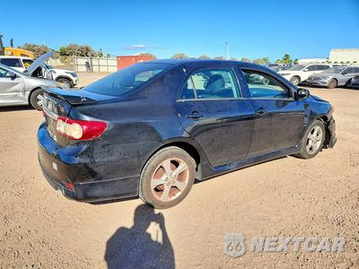 Trzecie zdjęcie samochodu z tyłu: 2013 TOYOTA COROLLA L VIN:2T1BU4EE8DC972787 - miniatura