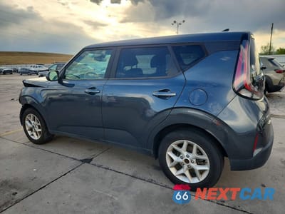 Drugie zdjęcie samochodu z przodu: 2023 KIA SOUL LX VIN:KNDJ23AU4P7197628 - miniatura