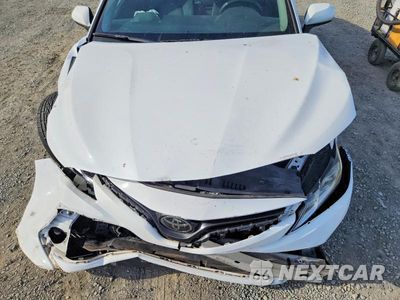 Zdjęcie 11 z 13 samochodu: 2020 TOYOTA CAMRY LE VIN:4T1C11AK7LU903495 - miniatura
