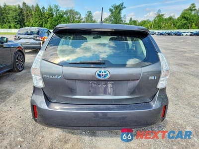 Zdjęcie 6 z 12 samochodu: 2012 TOYOTA PRIUS V TWO VIN:JTDZN3EU5C3027025 - miniatura