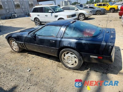 Drugie zdjęcie samochodu z przodu: 1990 CHEVROLET CORVETTE VIN:1G1YY2389L5101675 - miniatura