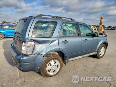 Trzecie zdjęcie samochodu z tyłu: 2011 FORD ESCAPE XLS VIN:1FMCU0C76BKC62621 - miniatura