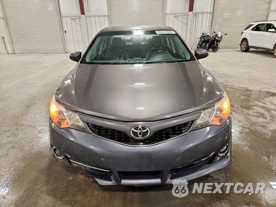 Piąte zdjęcie samochodu w środku: 2014 TOYOTA CAMRY SE VIN:4T1BF1FK0EU465458 - miniatura