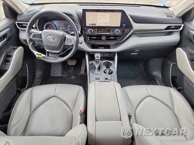 Zdjęcie 8 z 14 samochodu: 2023 TOYOTA HIGHLANDER HYBRID XLE VIN:5TDKBRCH0PS585579 - miniatura
