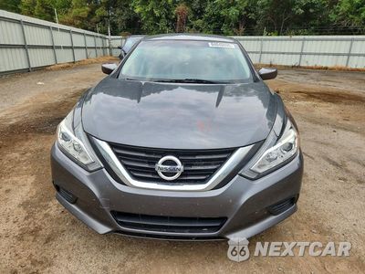 Piąte zdjęcie samochodu w środku: 2018 NISSAN ALTIMA 2.5 S VIN:1N4AL3AP6JC293532 - miniatura