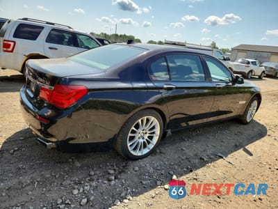 Trzecie zdjęcie samochodu z tyłu: 2012 BMW 750 LXI VIN:WBAKC8C51CC437706 - miniatura
