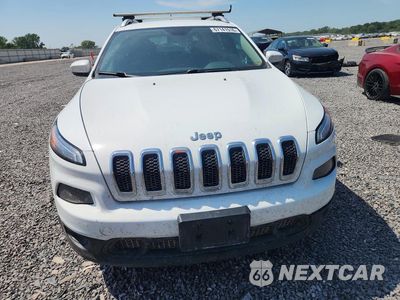 Piąte zdjęcie samochodu w środku: 2017 JEEP CHEROKEE LATITUDE VIN:1C4PJMCSXHW546300 - miniatura