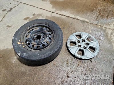 Zdjęcie 13 z 14 samochodu: 2013 KIA SOUL BASE VIN:KNDJT2A53D7490089 - miniatura