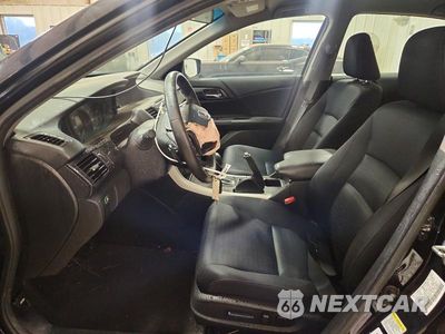 Zdjęcie 7 z 13 samochodu: 2014 HONDA ACCORD SPORT VIN:1HGCR2F5XEA263469 - miniatura