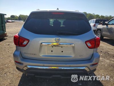 Zdjęcie 6 z 13 samochodu: 2017 NISSAN PATHFINDER SV VIN:5N1DR2MN9HC664070 - miniatura